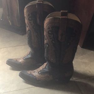 Corral Authentic Cowboy Boots
